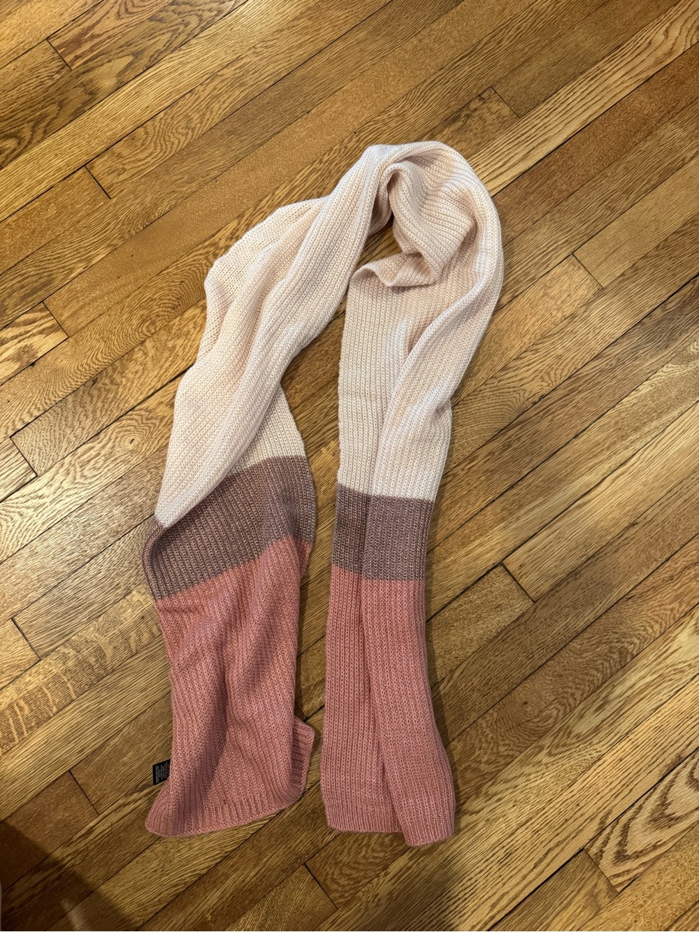 Ann Taylor Pink Knit Scarf